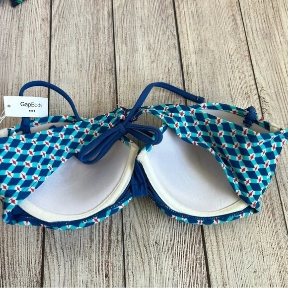 GAP Body Swimsuit Top Small NWT - Picture 2 of 3